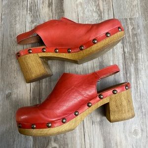 Red platform clogs Swedish